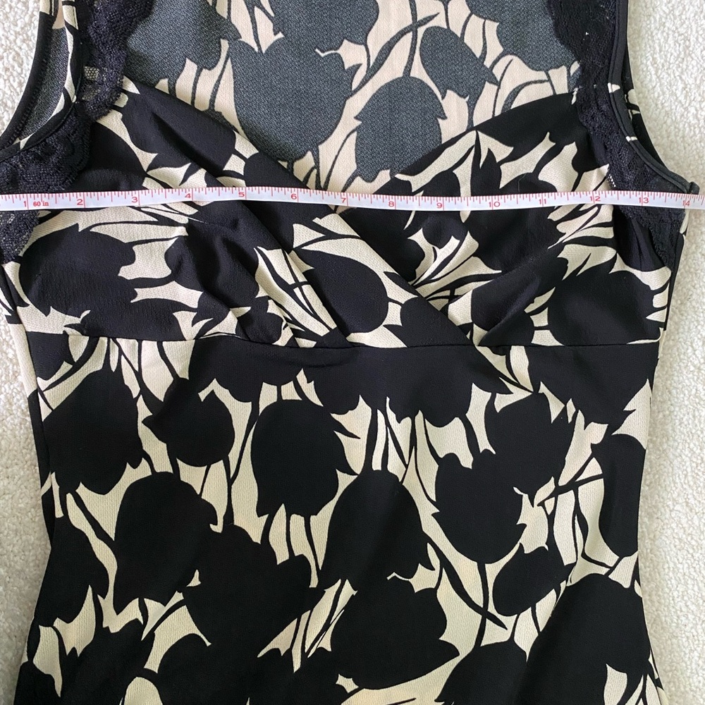 Size Small Top - image 3